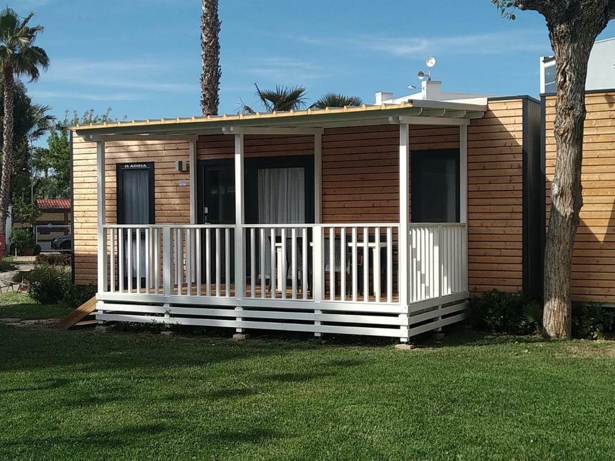 Riva Nuova Camping Village Martinsicuro Pokoj fotografie